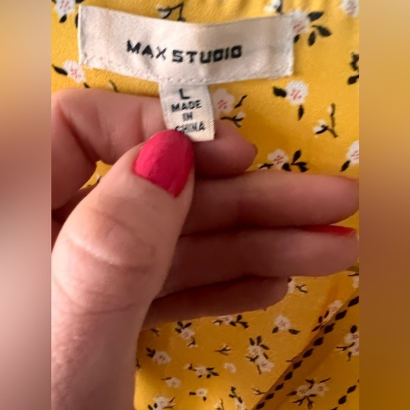 Summer Dress with Ruffle Sleeves and Adjustable Waist - Picture 6 of 6